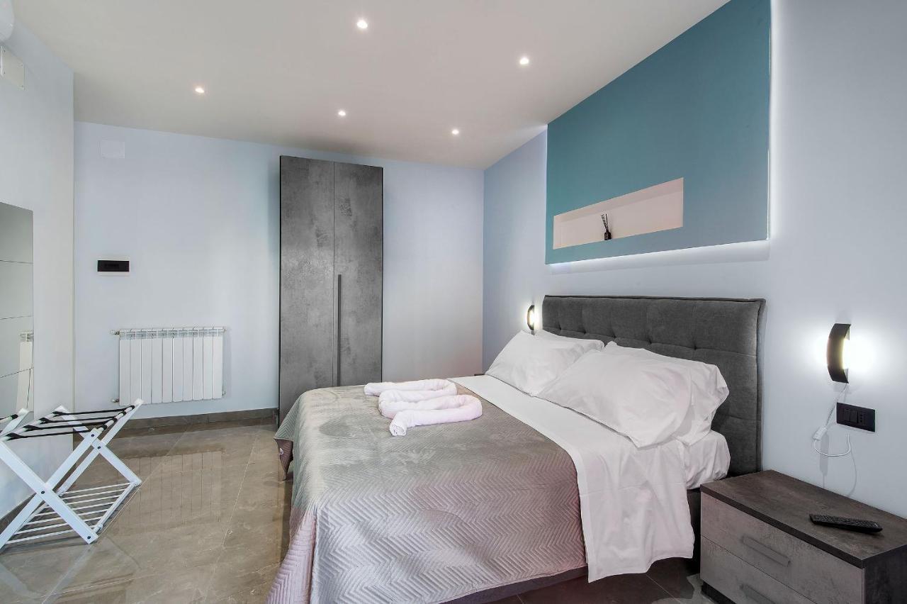 Garibaldi Rooms Portici Extérieur photo